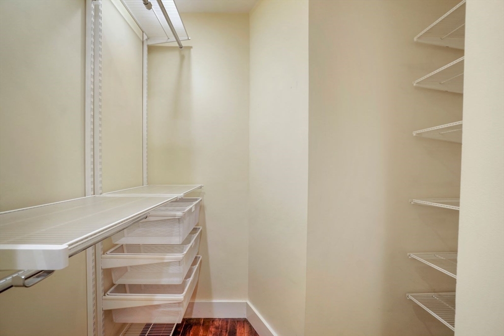 325 Marlborough Street # 1