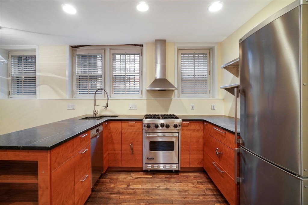 325 Marlborough Street # 1