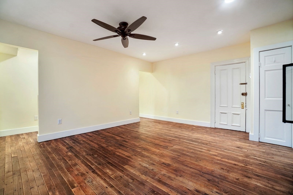 325 Marlborough Street # 1