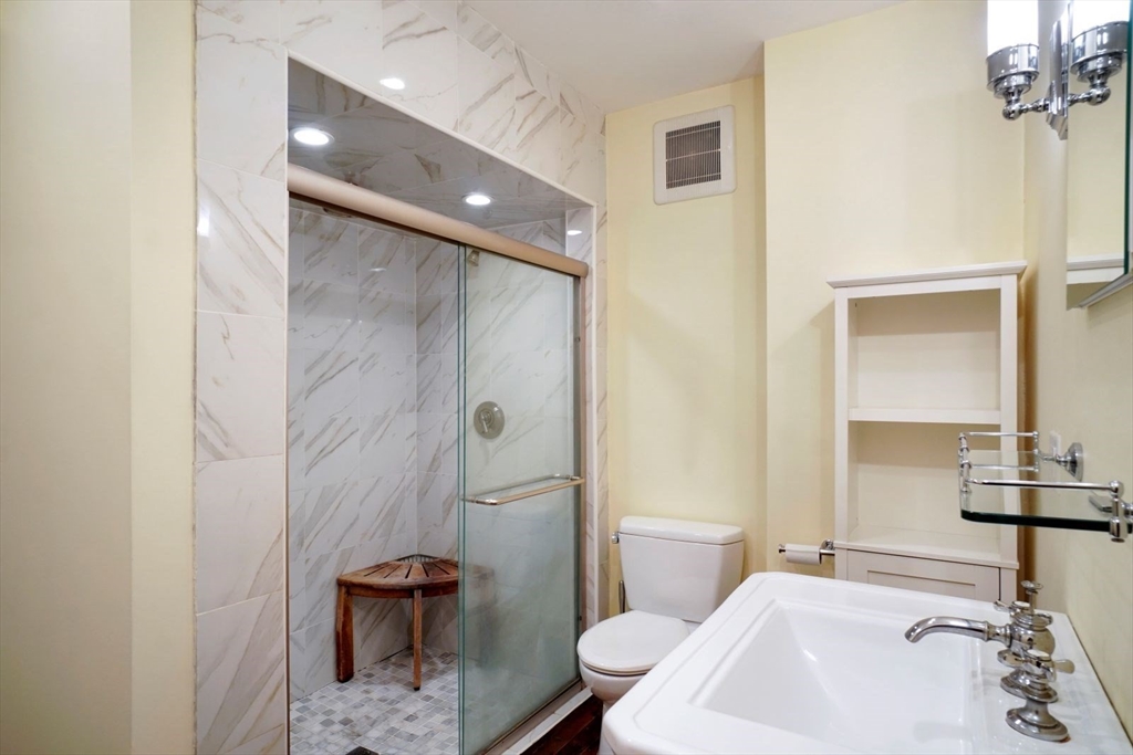 325 Marlborough Street # 1