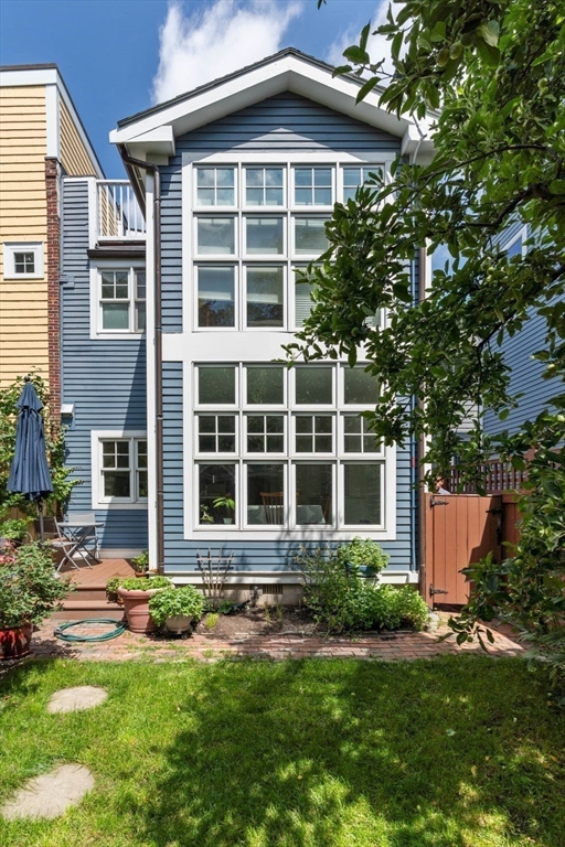 19 Union Street Unit: SF