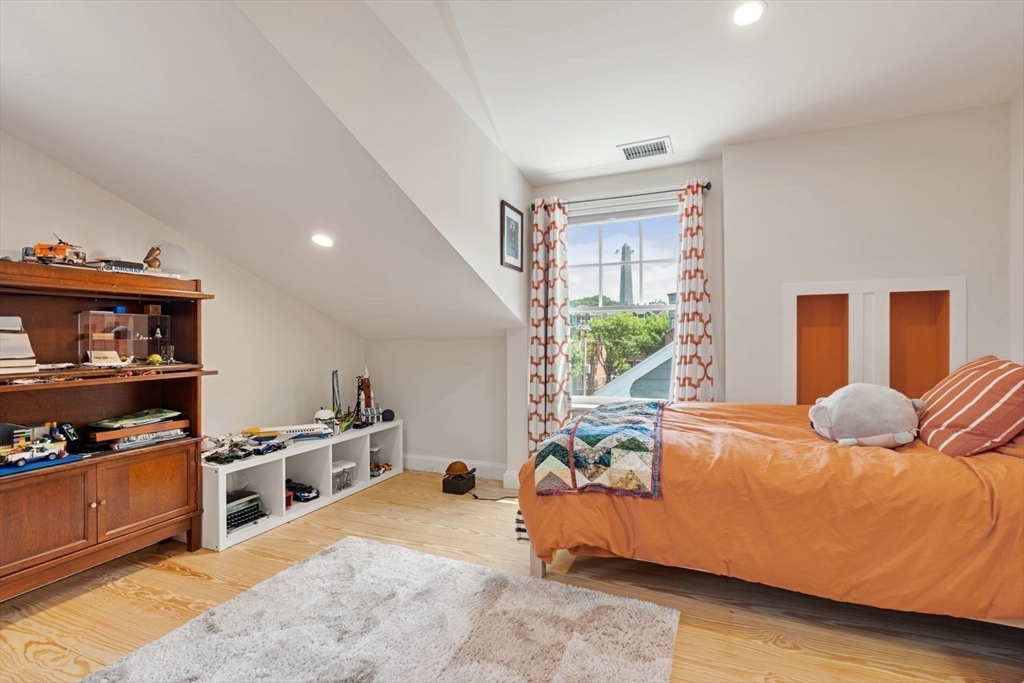 19 Union Street Unit: SF