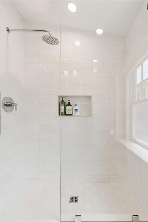 19 Union Street Unit: SF