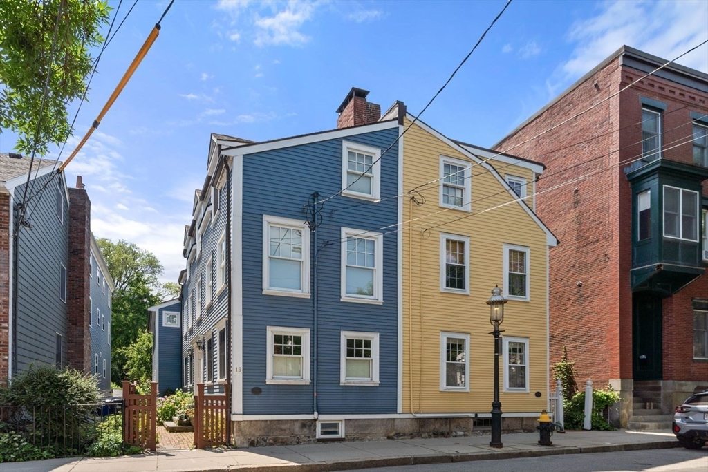 19 Union Street Unit: SF