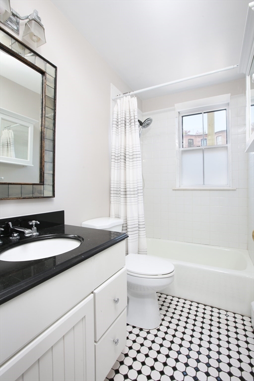 12 Claremont Park # 3