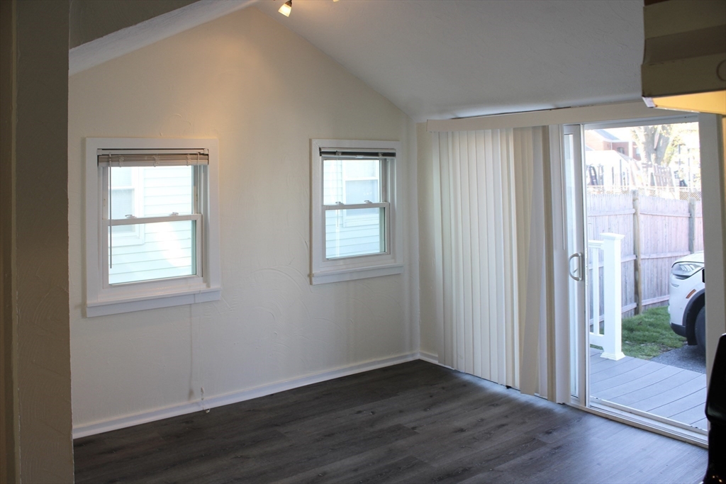 20-22 Emerson Street # 20