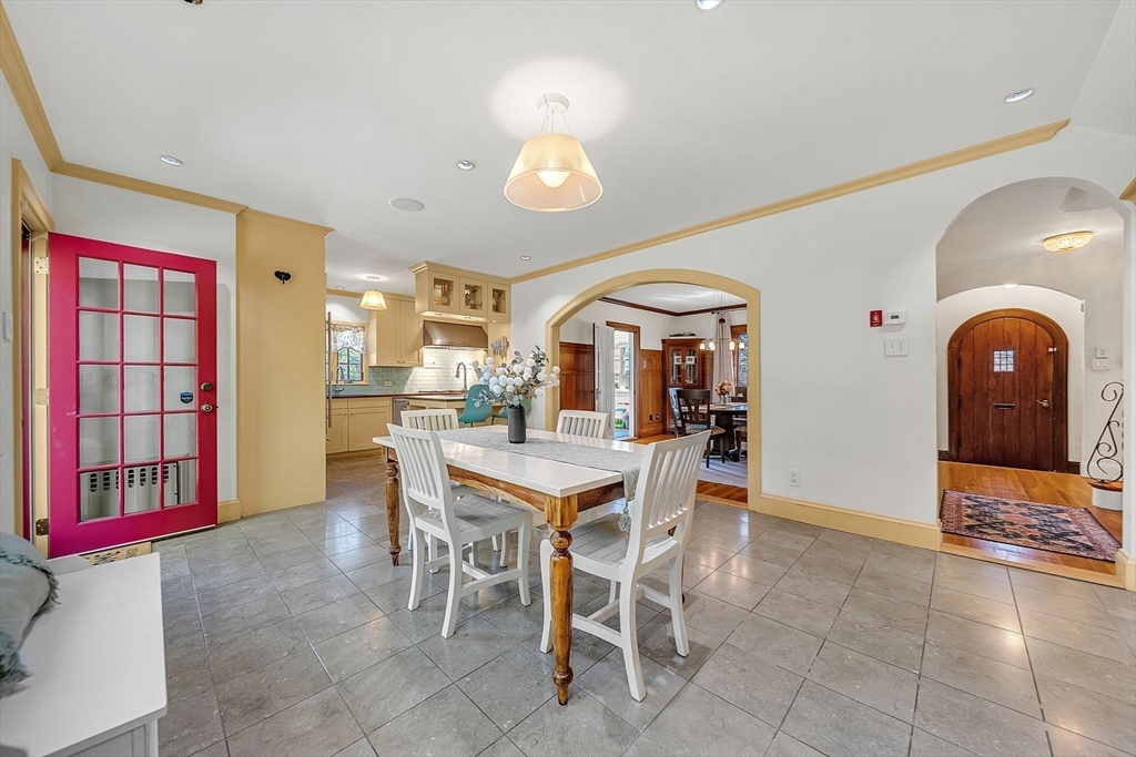 51 Fairfield St