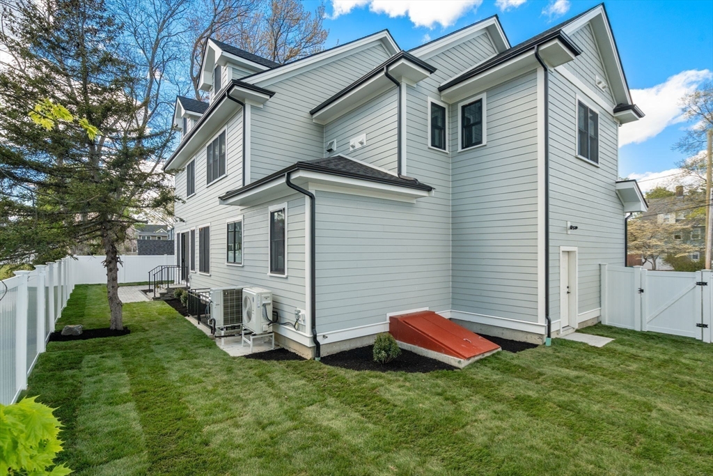 12 Sylvester Rd
