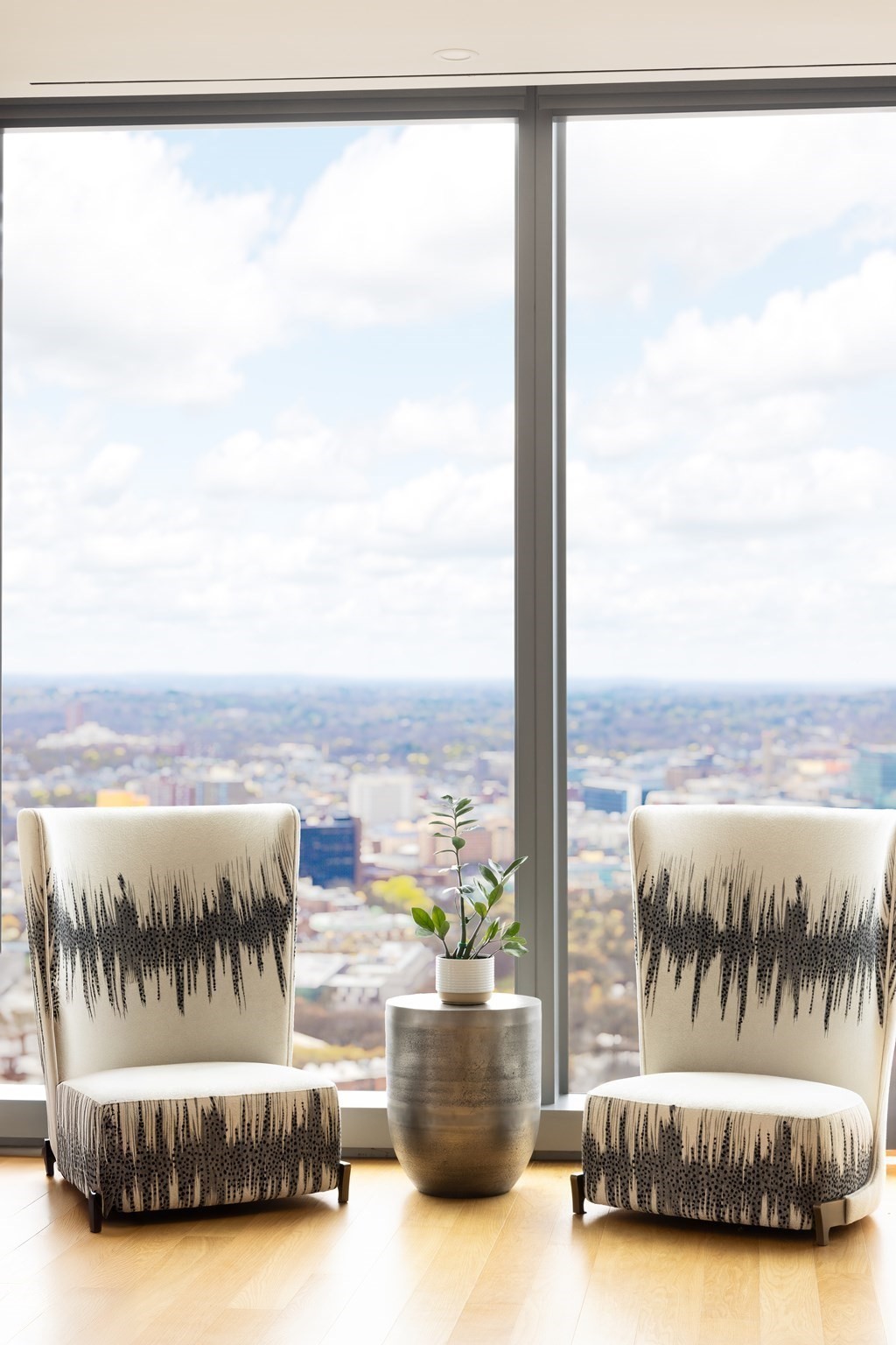 1 Dalton St # 4804