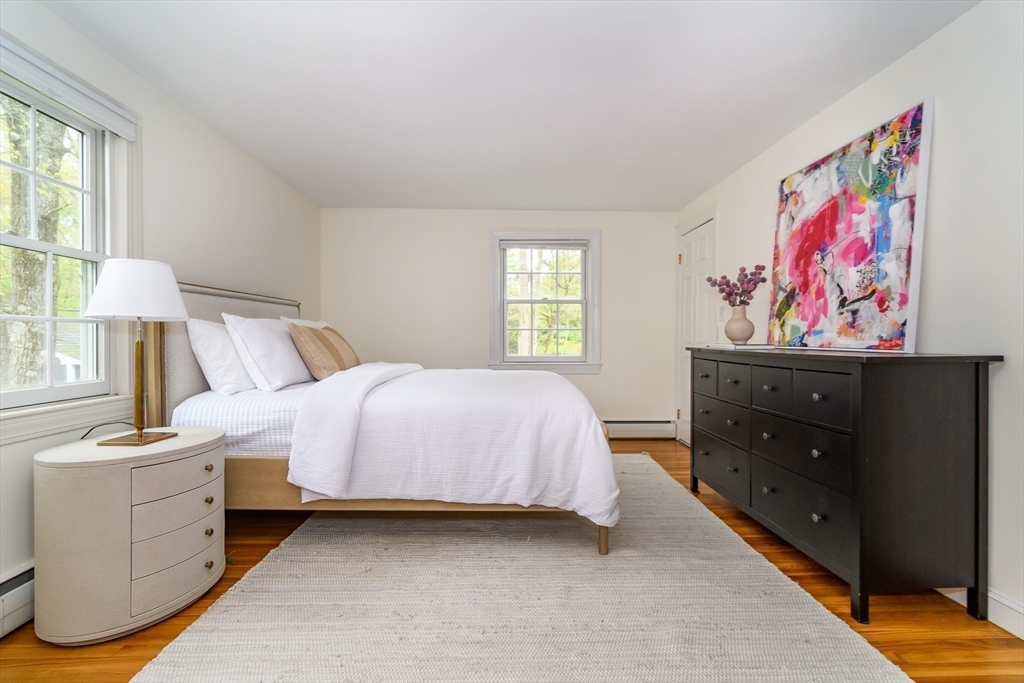 5 Wayland Hills Rd
