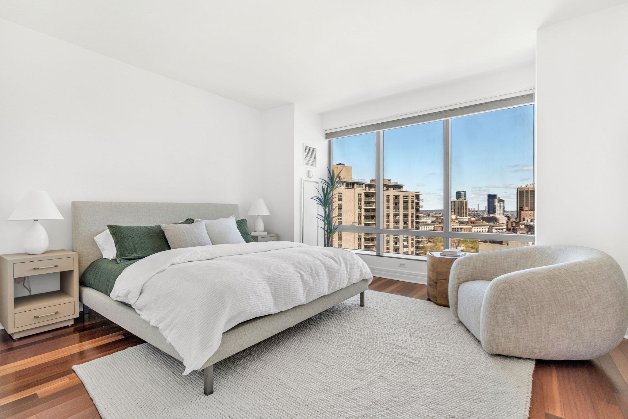 1 Avery St # 24D