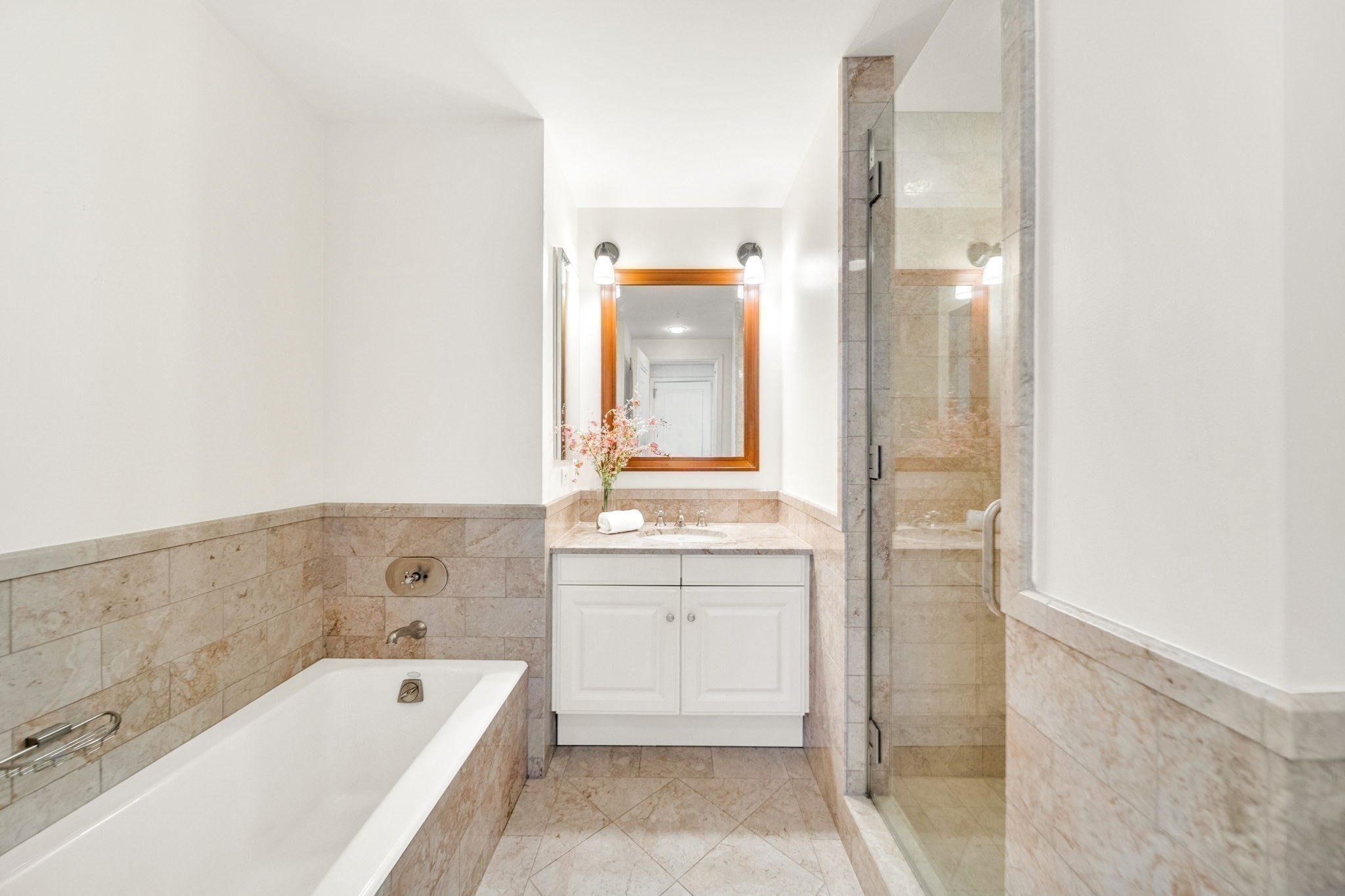 1 Avery St # 24D