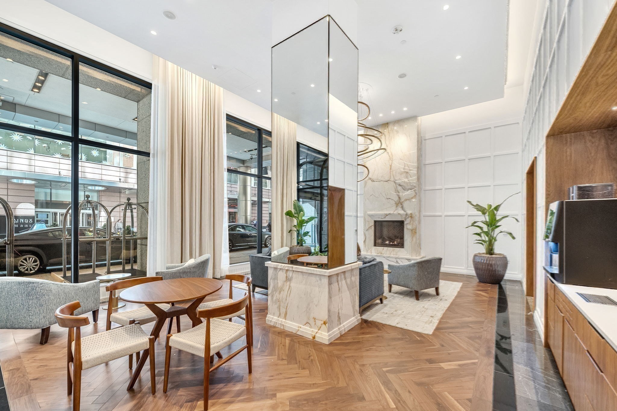 1 Avery St # 24D
