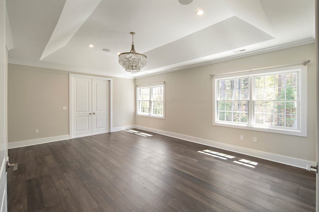 9 Schaffner Ln