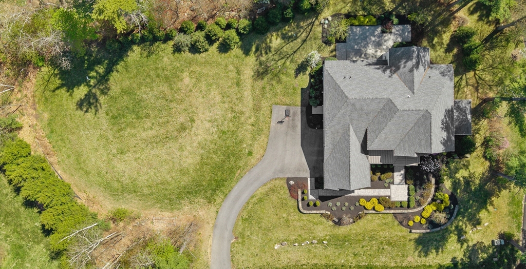 9 Schaffner Ln