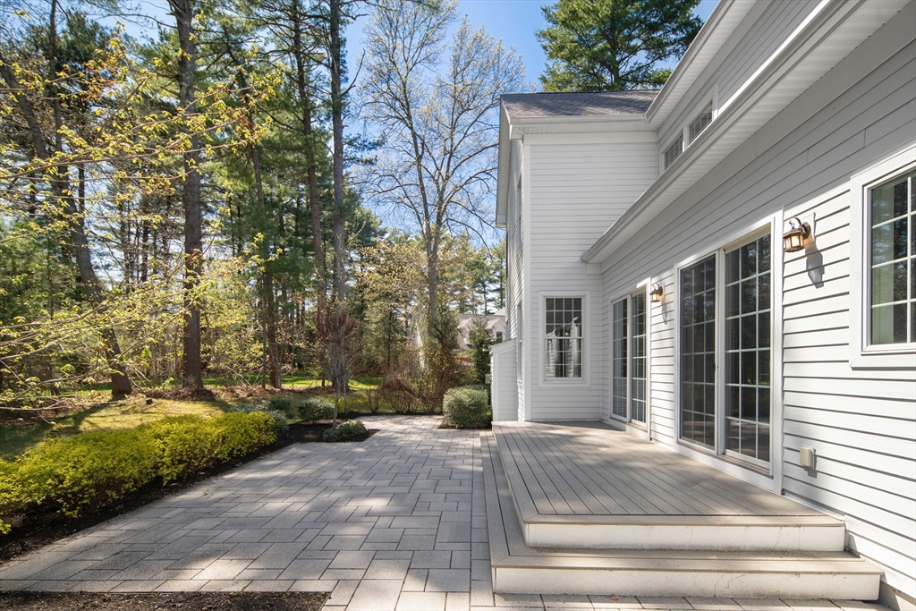 9 Schaffner Ln