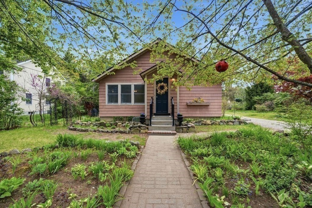 29 Summer St