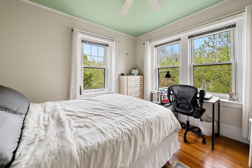 592 Washington Street # 5