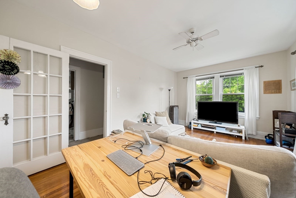 592 Washington Street # 5
