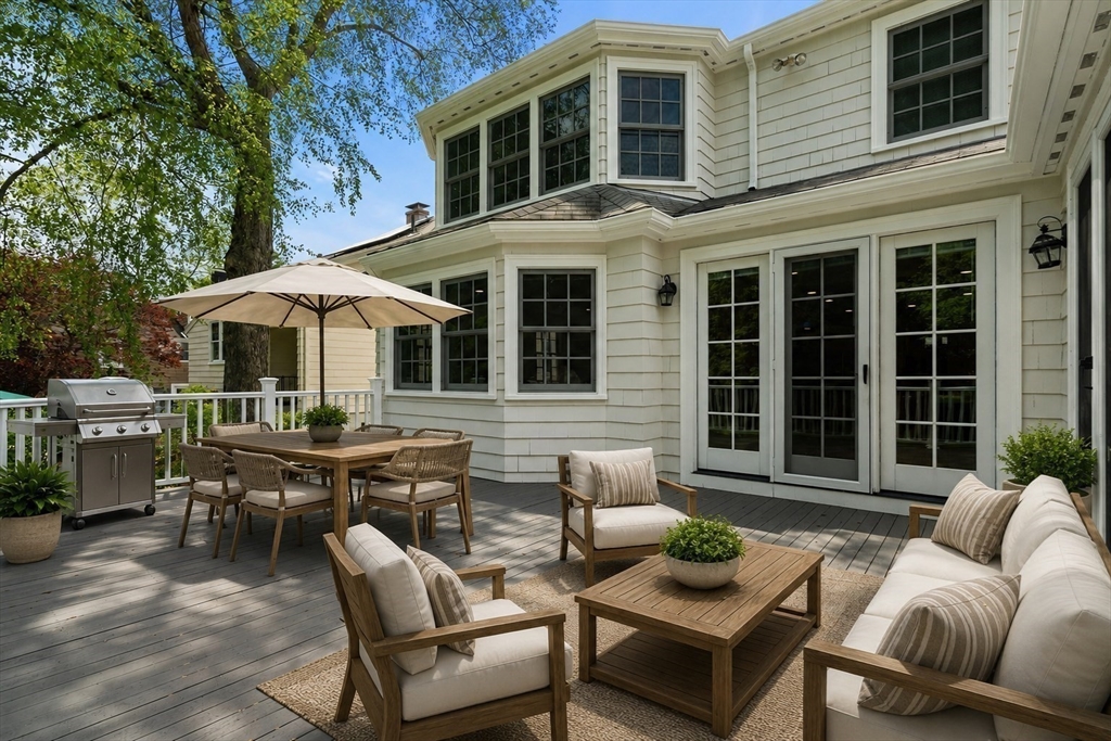 82 Allen Avenue