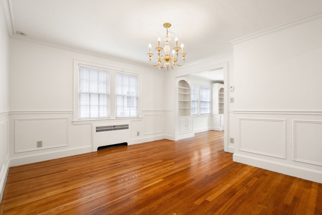 82 Allen Avenue