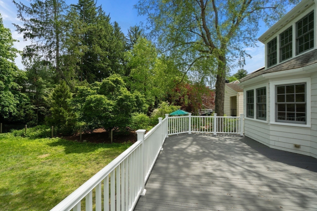 82 Allen Avenue