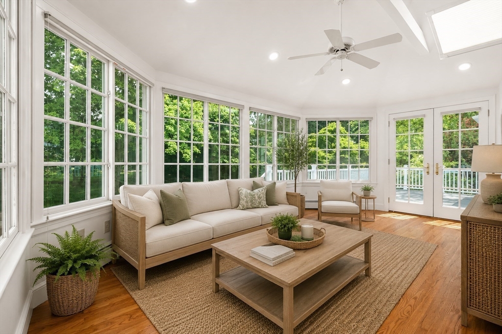 82 Allen Avenue