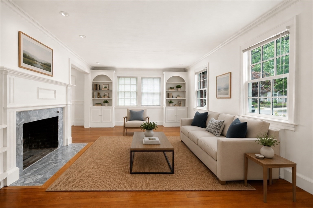 82 Allen Avenue