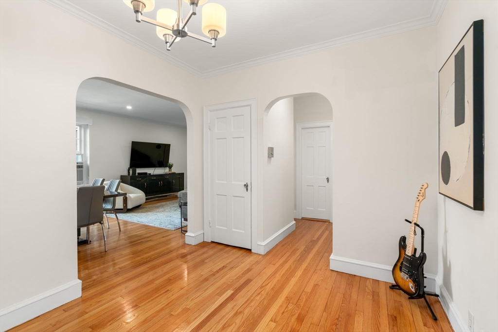 15 Monmouth Court # 5