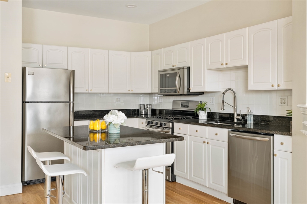137 P Street # 2