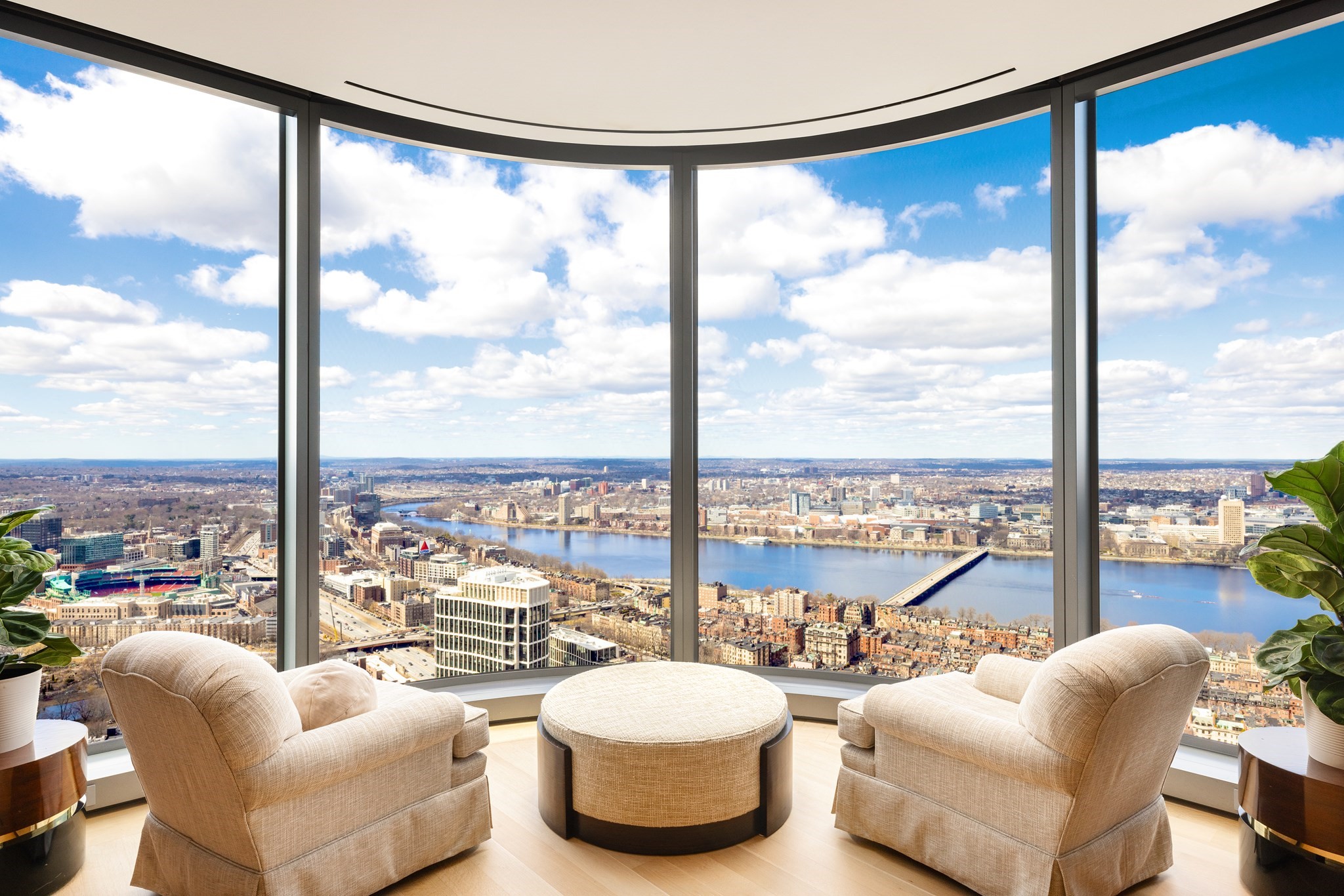 1 Dalton St # 4901