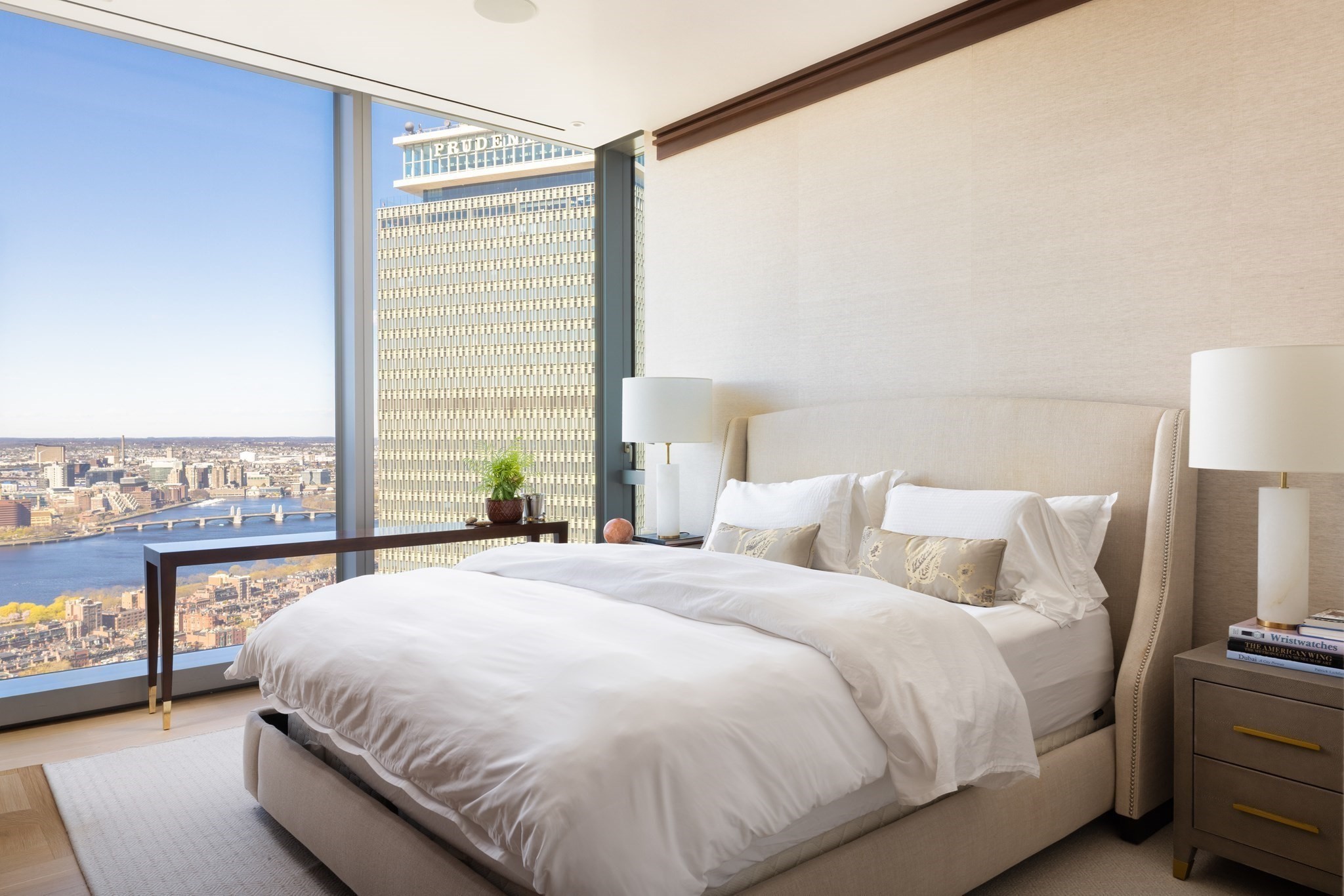 1 Dalton St # 4901