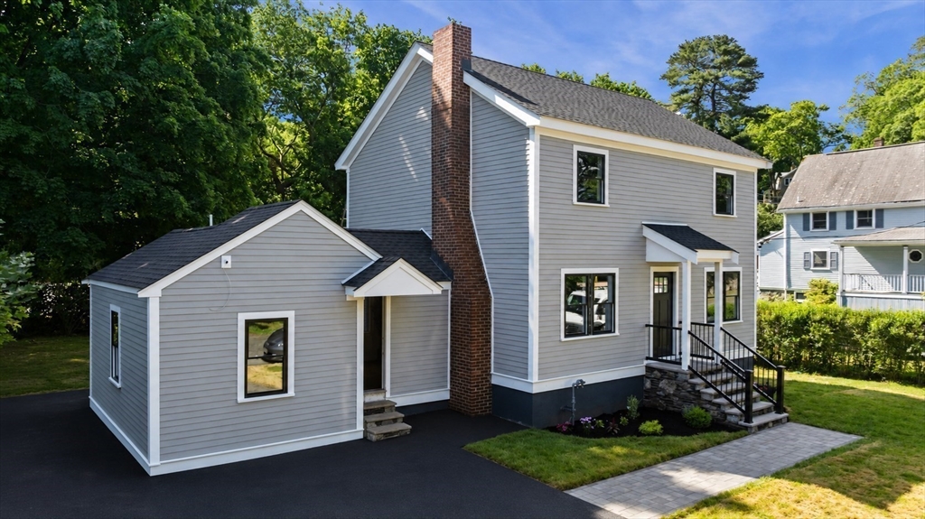 95 Greenwood Avenue