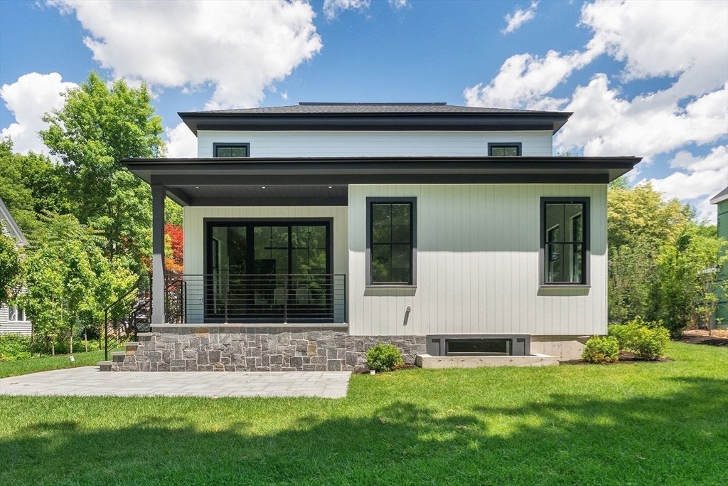 18 Rockland Street
