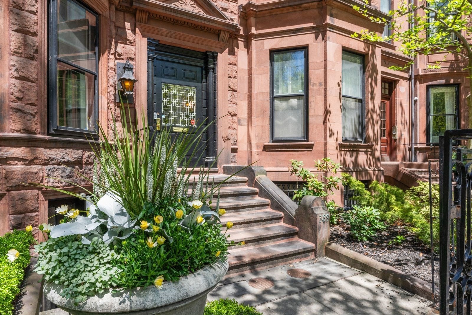 389 Commonwealth Avenue # B