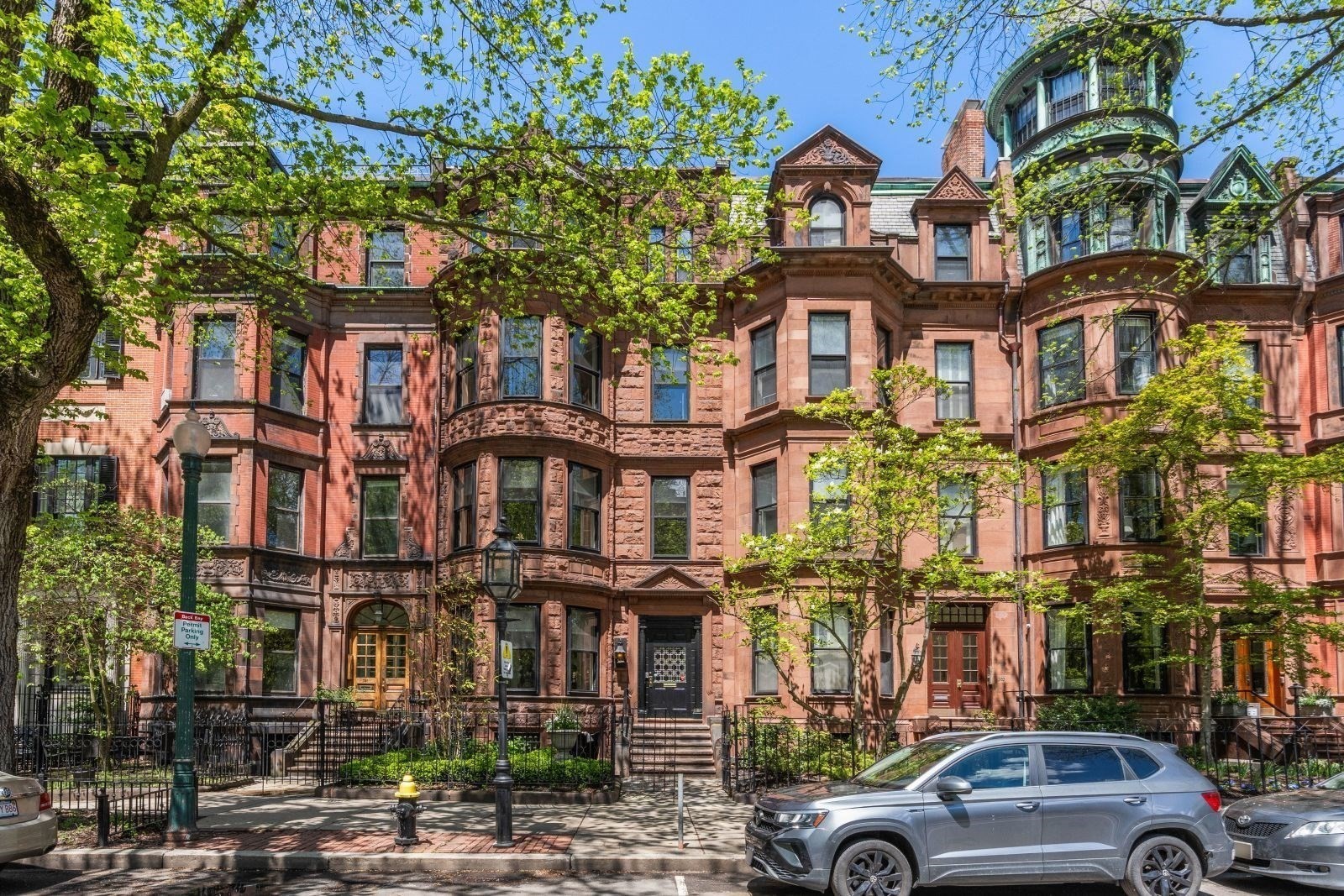 389 Commonwealth Avenue # B