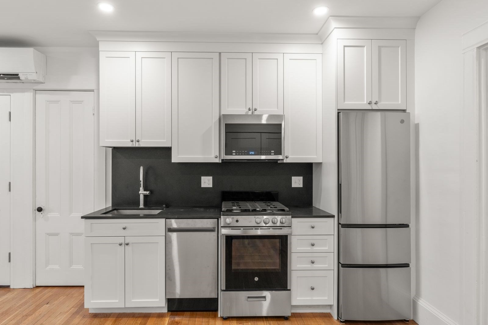 389 Commonwealth Avenue # B