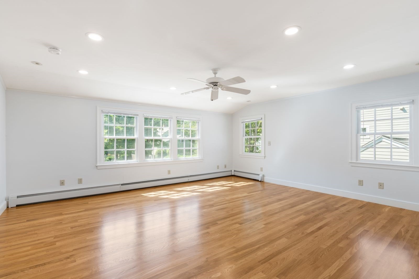 82 Allen Avenue Unit: SF