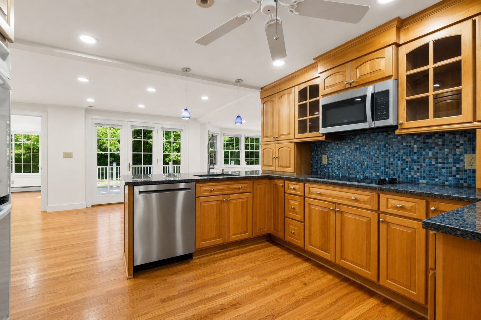 82 Allen Avenue Unit: SF