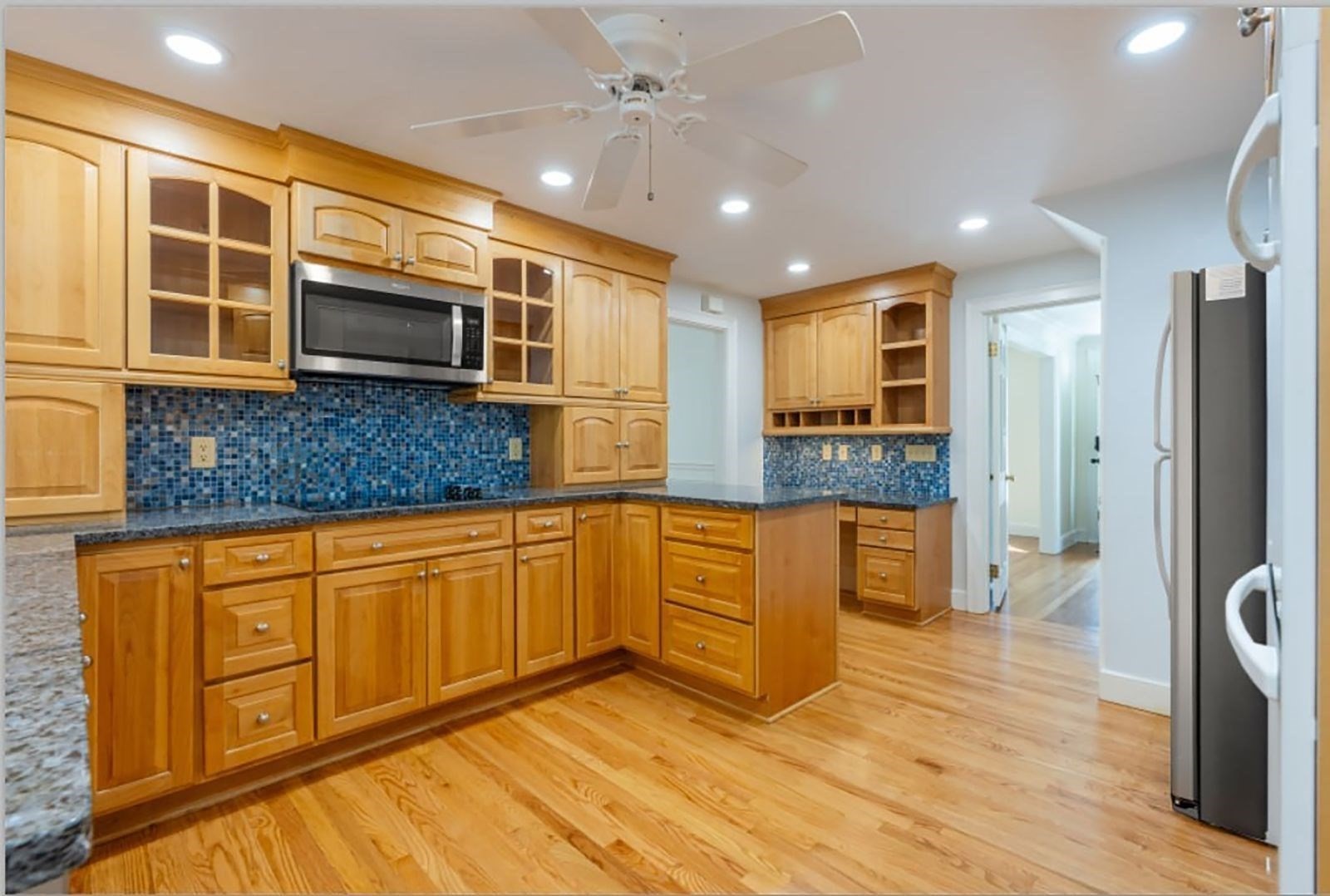 82 Allen Avenue Unit: SF
