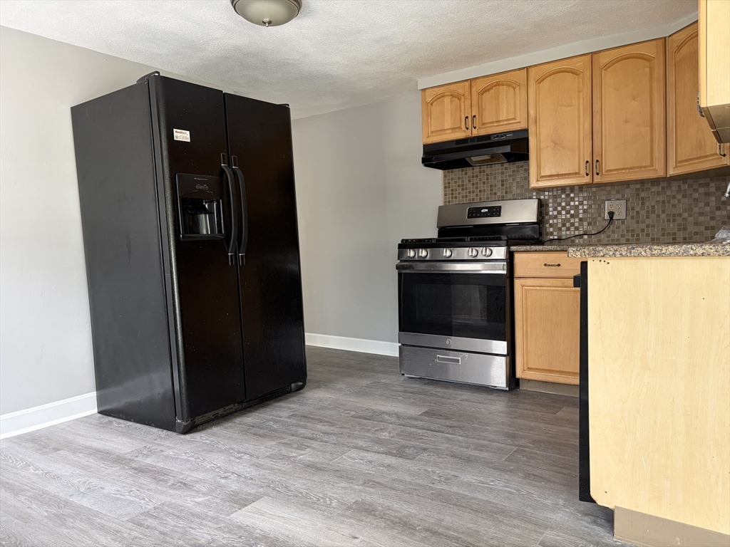 22 Emerson Street # 22