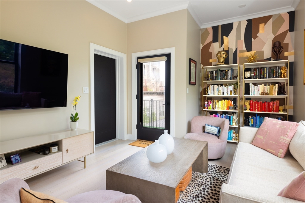 3 S Whitney Street # 7