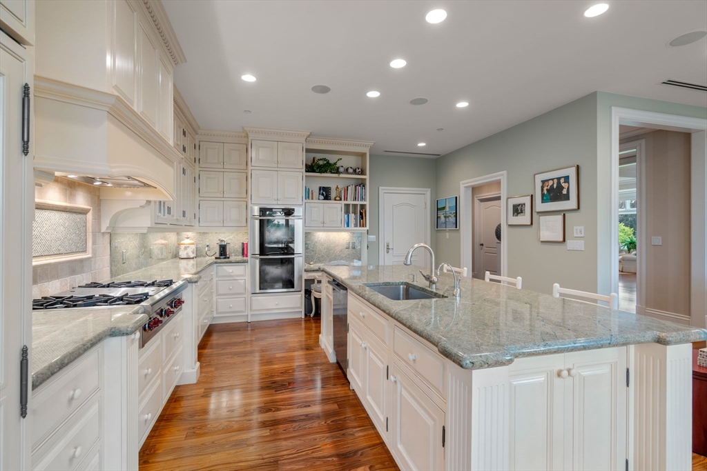 120 Seaver Street Unit: U:C401