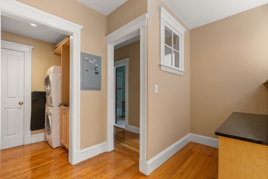 20 Egmont Street # 4