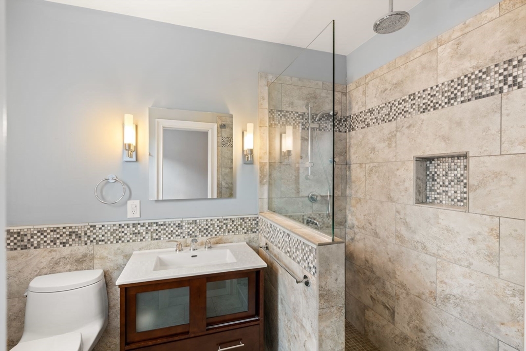 20 Egmont Street # 4