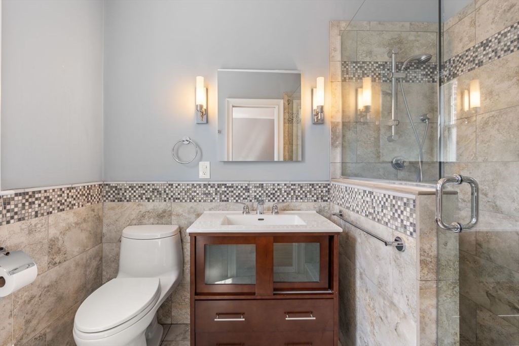 20 Egmont Street # 4