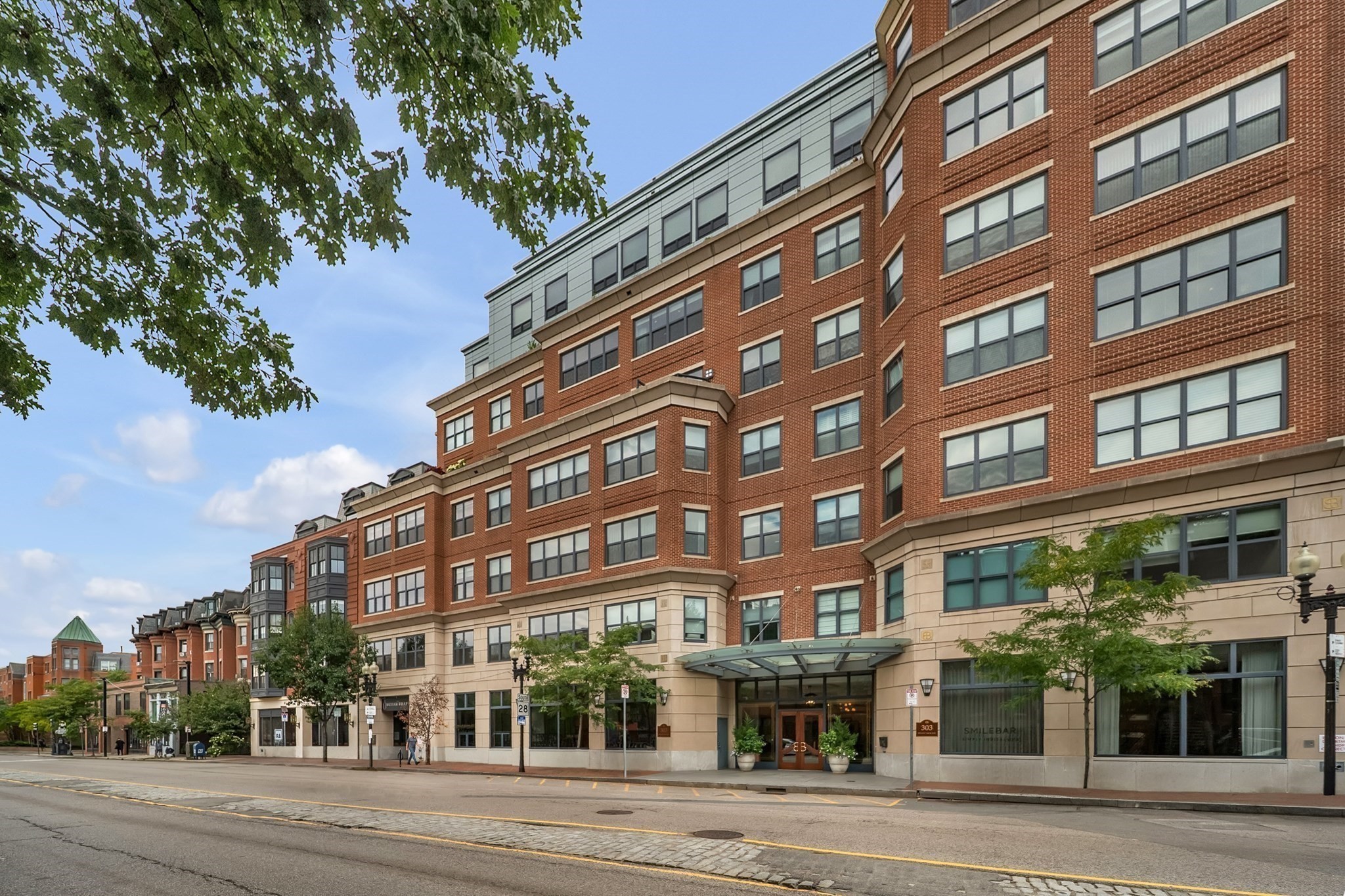 303 Columbus Ave # 505