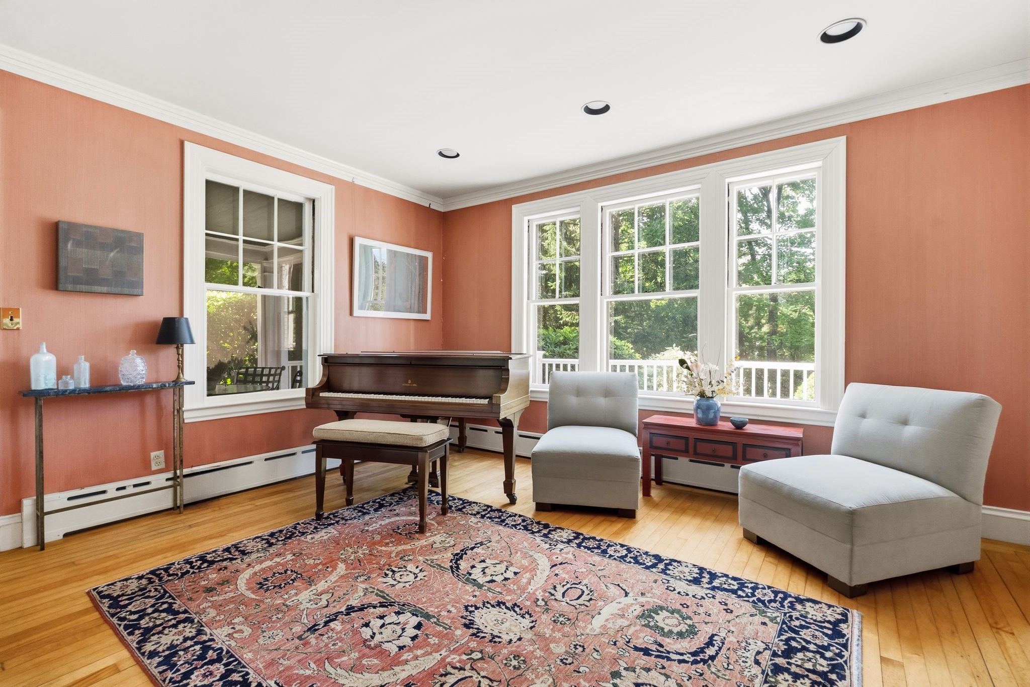 10 Hayes Avenue