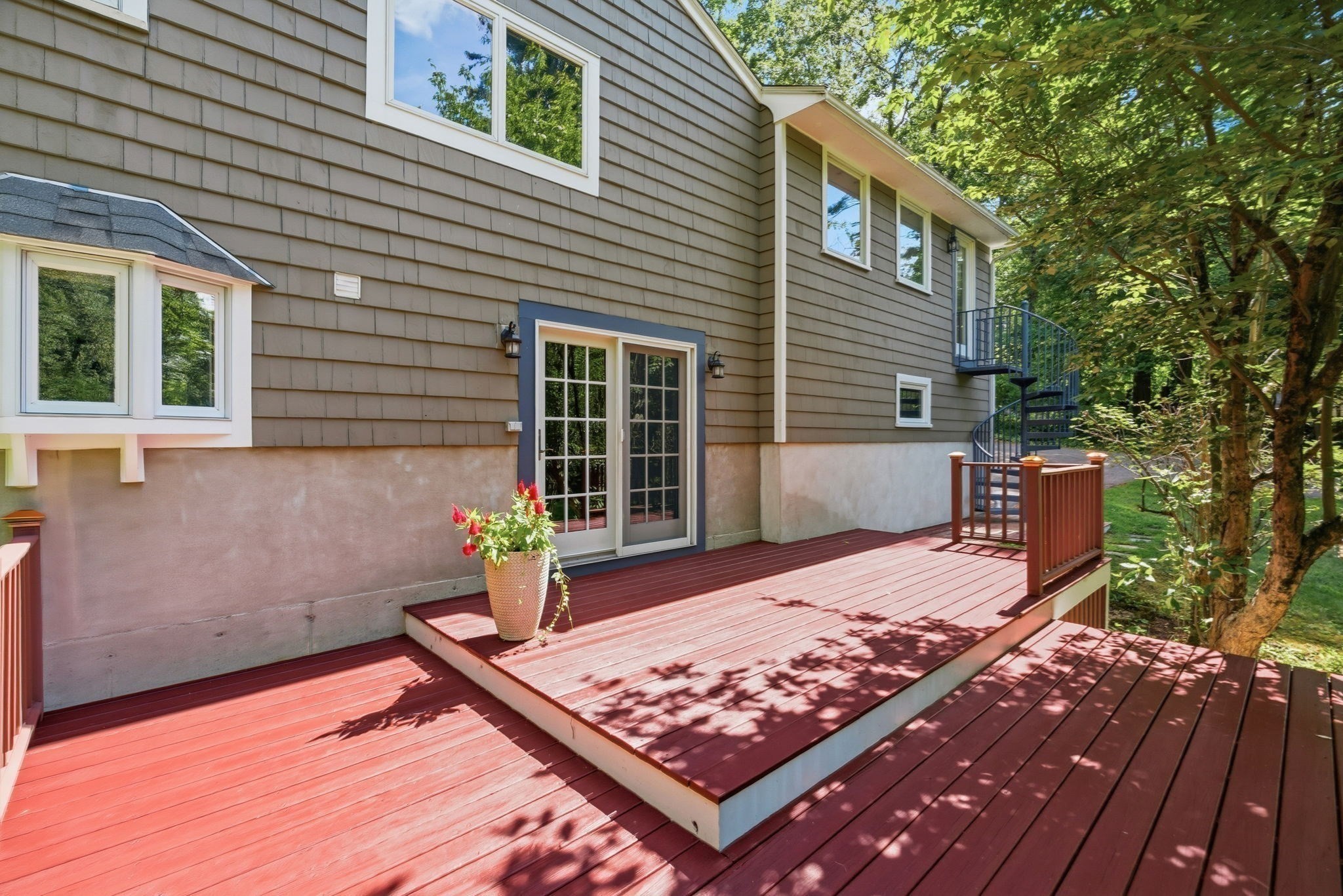 126 Lexington Road