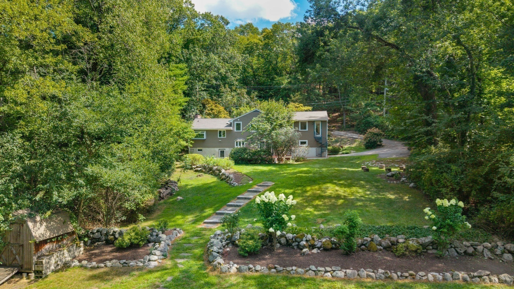 126 Lexington Road